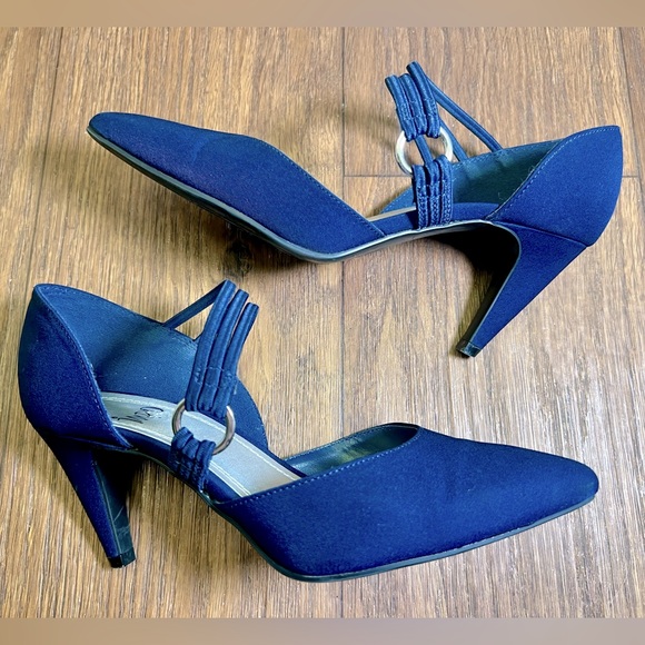 Impo Shoes - Impo | Women’s Fabric Dress Shoes Size 7